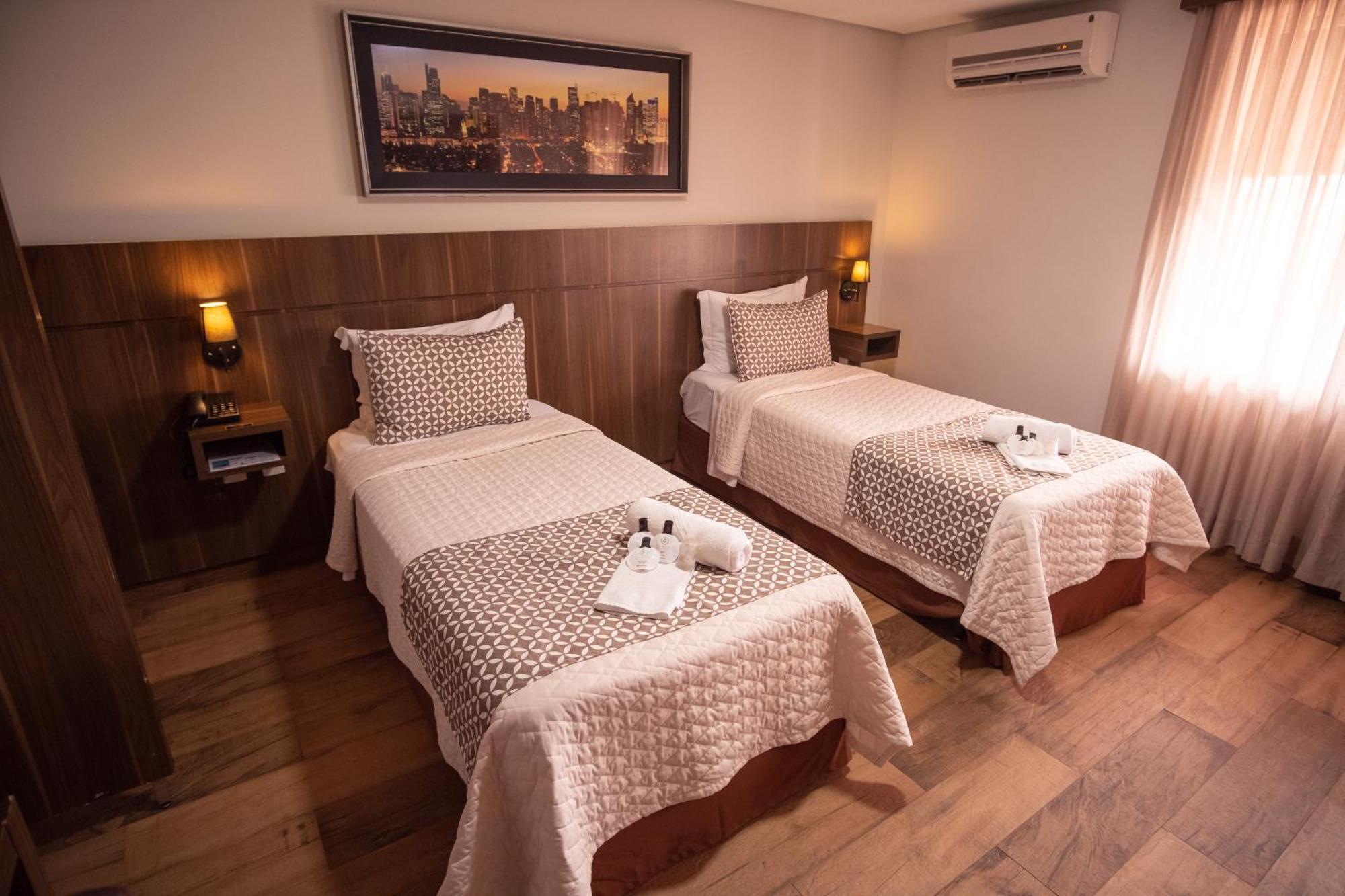 Padom Business Hotel Bragança Paulista Extérieur photo