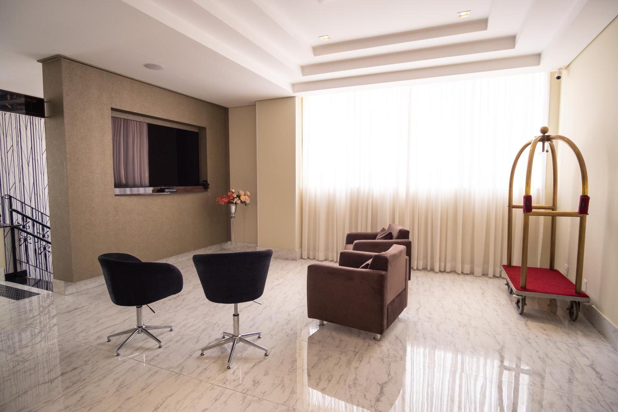 Padom Business Hotel Bragança Paulista Extérieur photo