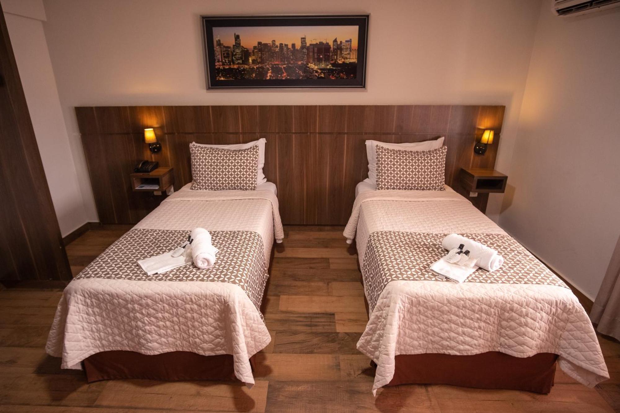 Padom Business Hotel Bragança Paulista Extérieur photo