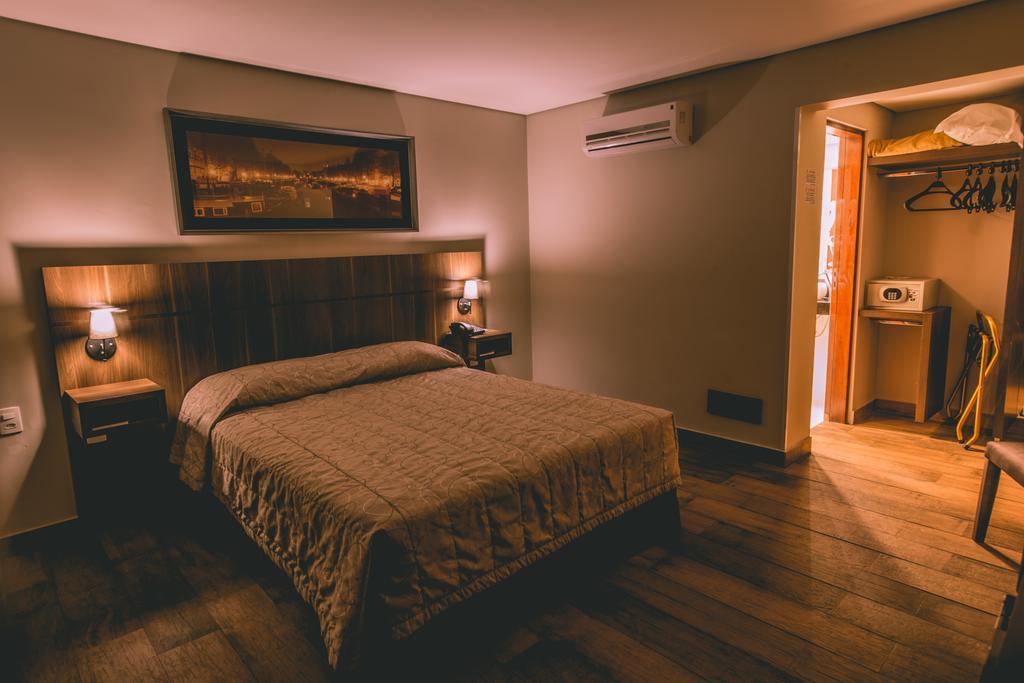 Padom Business Hotel Bragança Paulista Chambre photo