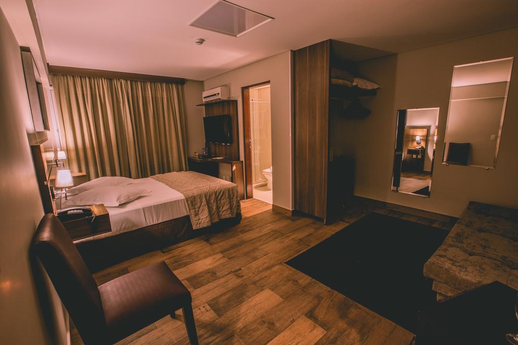 Padom Business Hotel Bragança Paulista Chambre photo