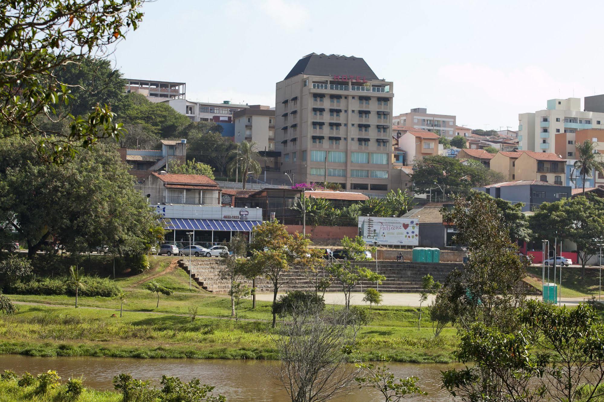 Padom Business Hotel Bragança Paulista Extérieur photo